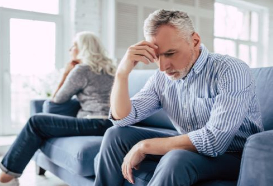 ביקש לפתוח את מערכת היחסים אך חזר בו