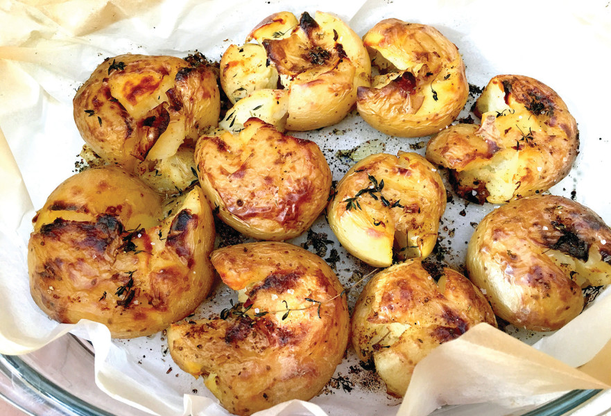 תפוחי אדמה מעוכים עם תימין