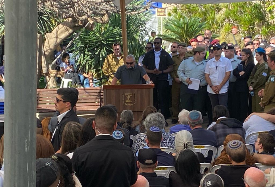 סופד לבנו. גדי איזנקוט