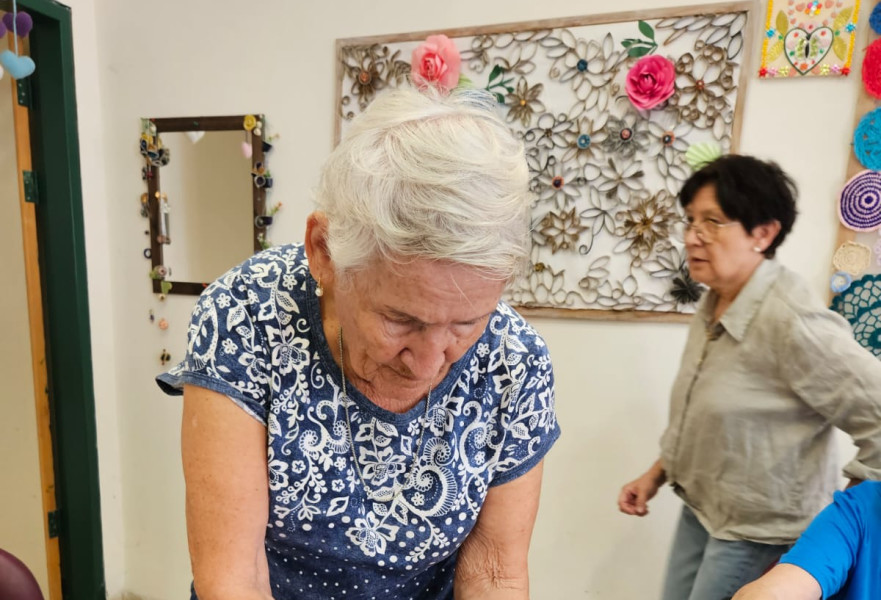 סרגנית מרכז יום ''שילה כרמל''