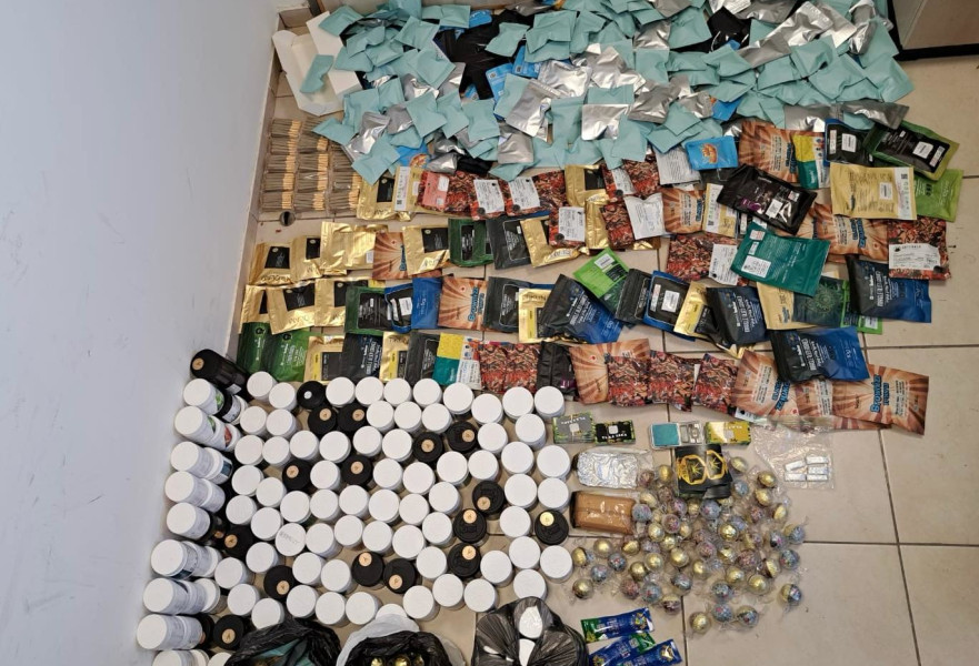 הממצאים שנתפסו בפעילות בלשי יל''פ ציון