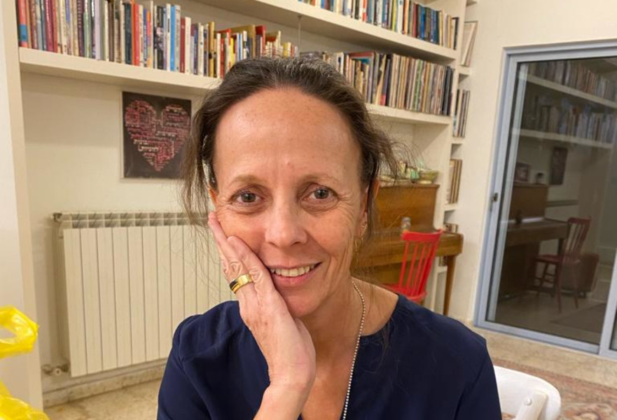 הילה סופרמן הרניק, מנהלת תחום טיפול בפרט תכנית יתד, משרד הרווחה