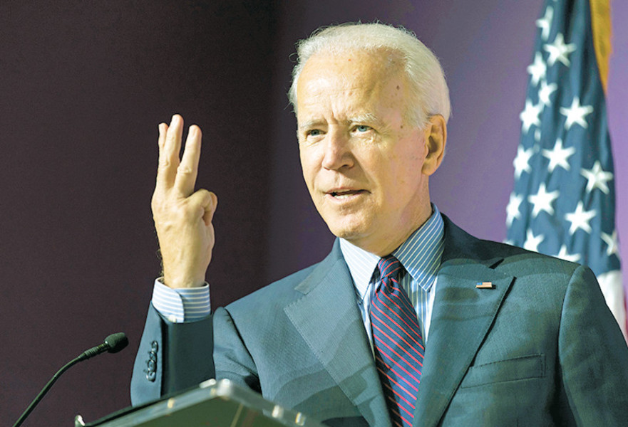 מעביר מסרים.  ג'ו ביידן