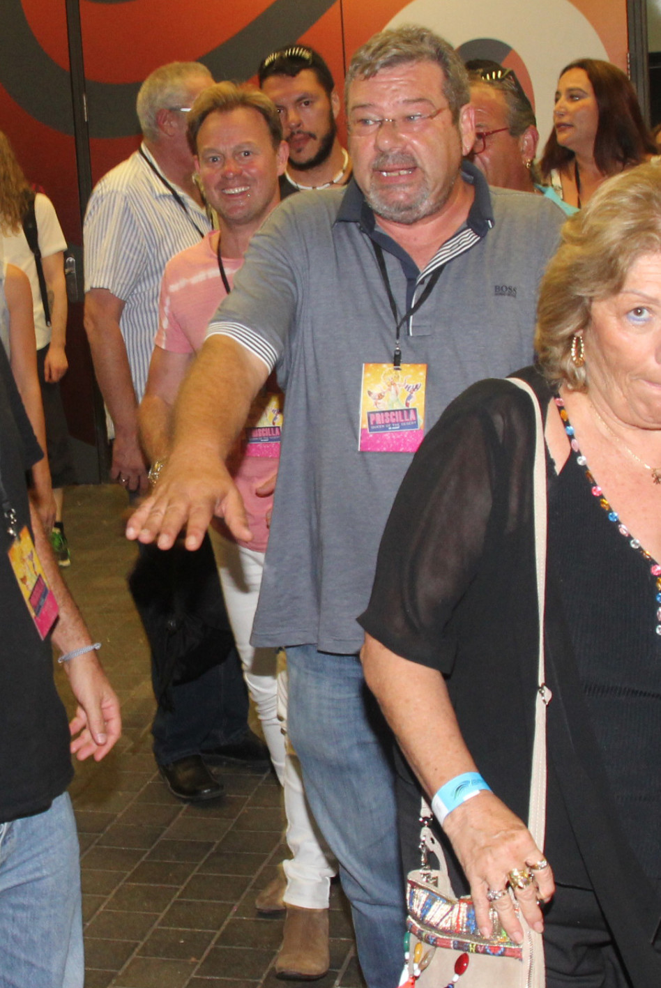 פנו דרך, איטס מיסטר ג'ייסון דונובן (צילום: ניר פקין)