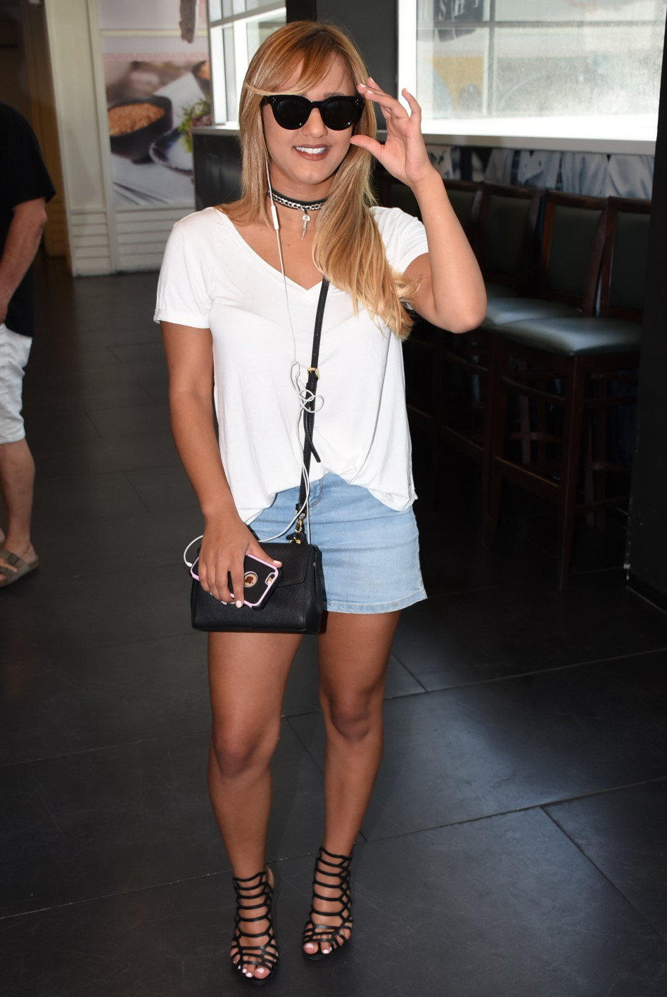 עדן בן זקן קז'ואל