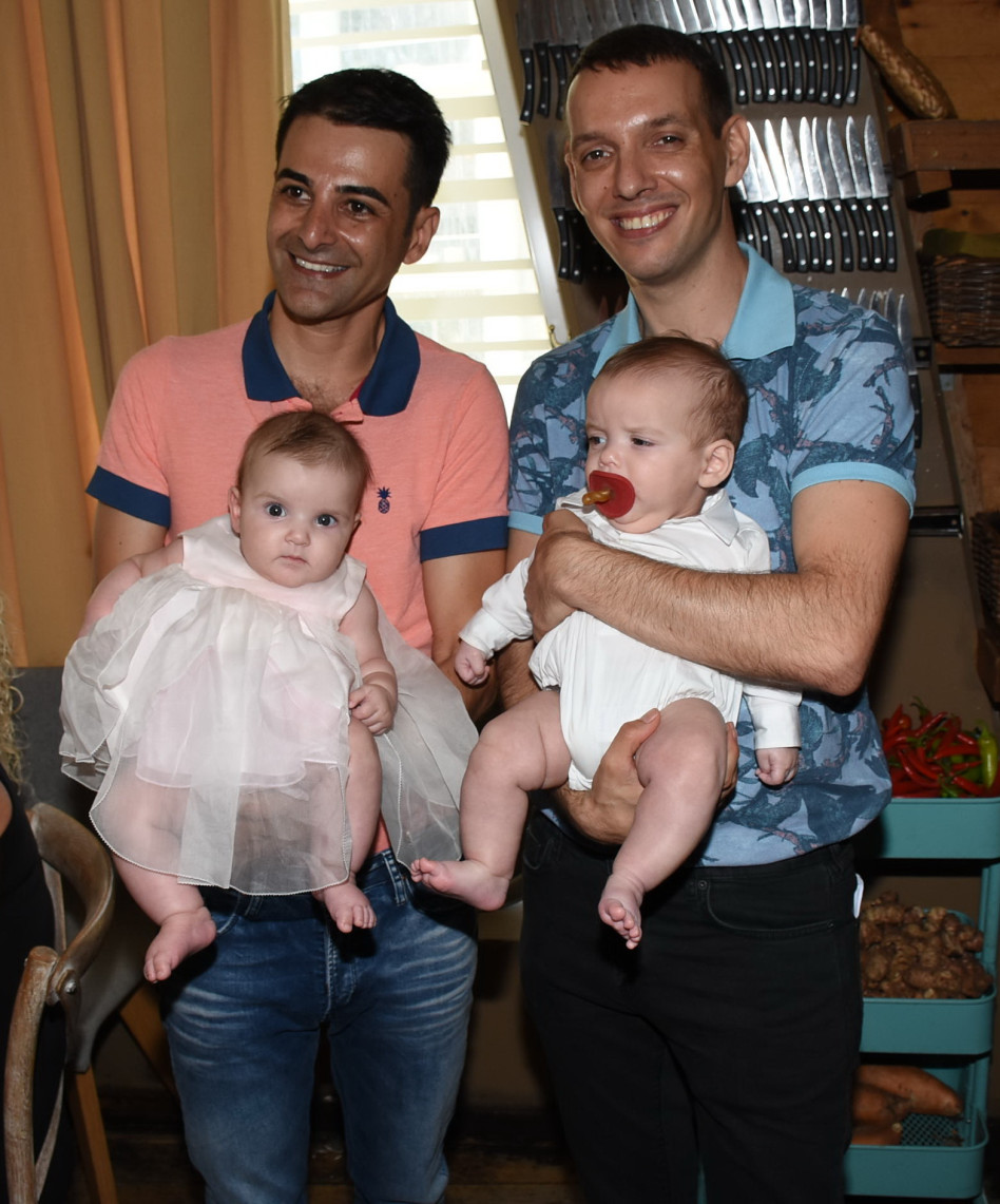 בשעה טובה. הסטייליסט נדב אליהו ורוני אפטר