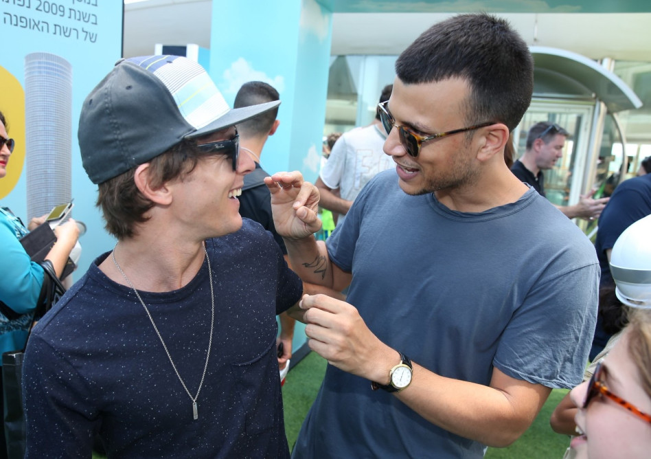 שכטר מתפייס עם אסי!