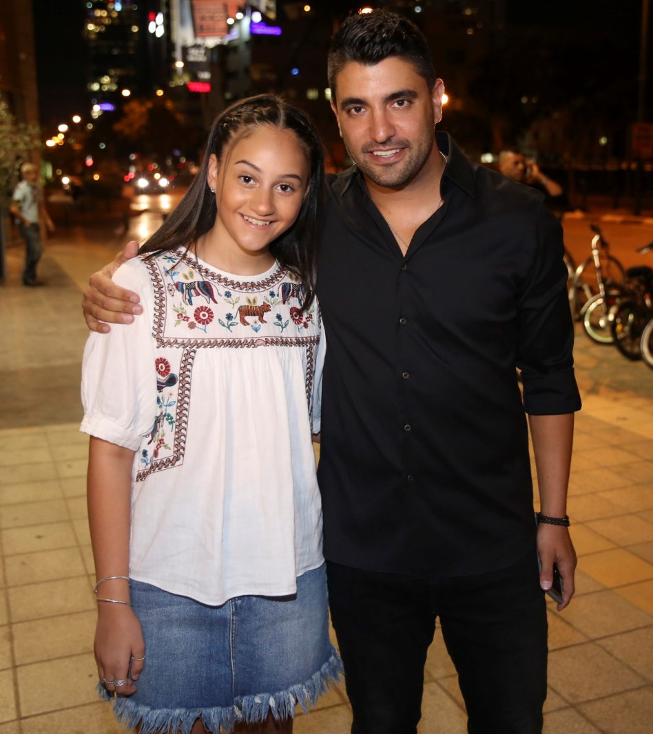 הביא איתו את אגם. פרץ עם בוחבוט