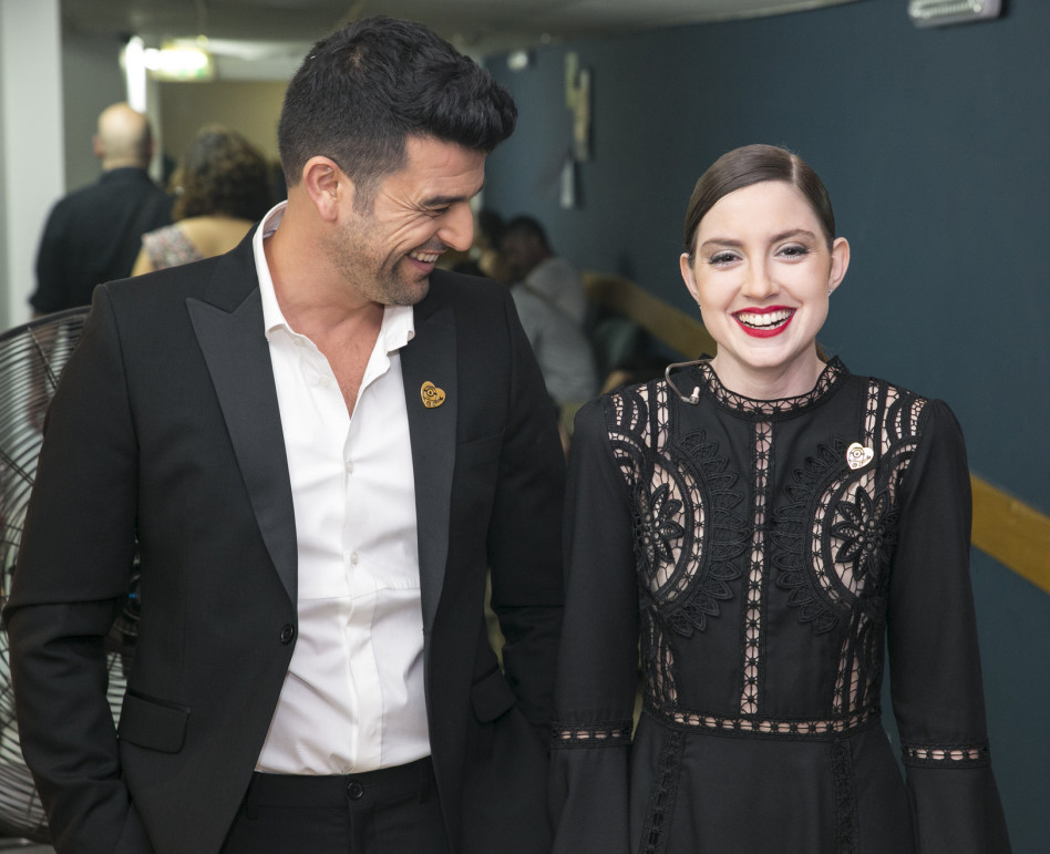 מוכנה לפוזה רשמית? עמוס תמם עם אליאנה תדהר