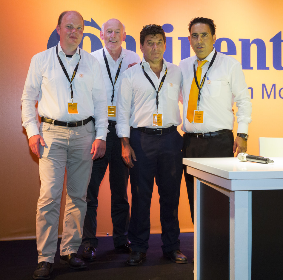 רוני אסחאק, צביקה גרינברג, מנצ'ן הרברט ותומאס שומאכר (יח"צ)