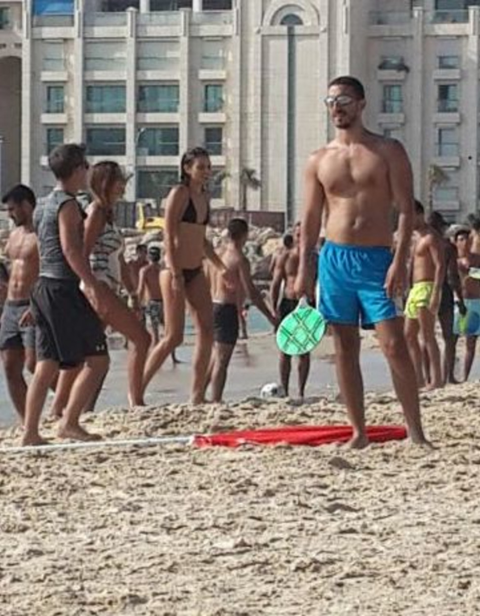 יפה ונכונה. מלכה על החוף