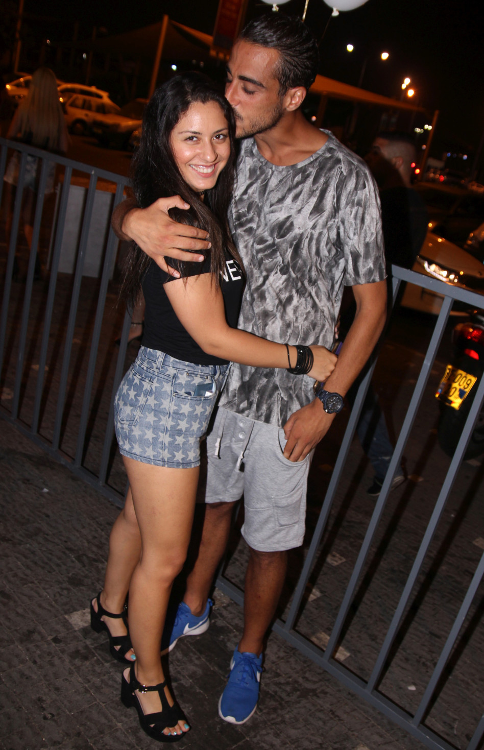 היוש, פרנץ' לאבר. אלכס עמר ונויה