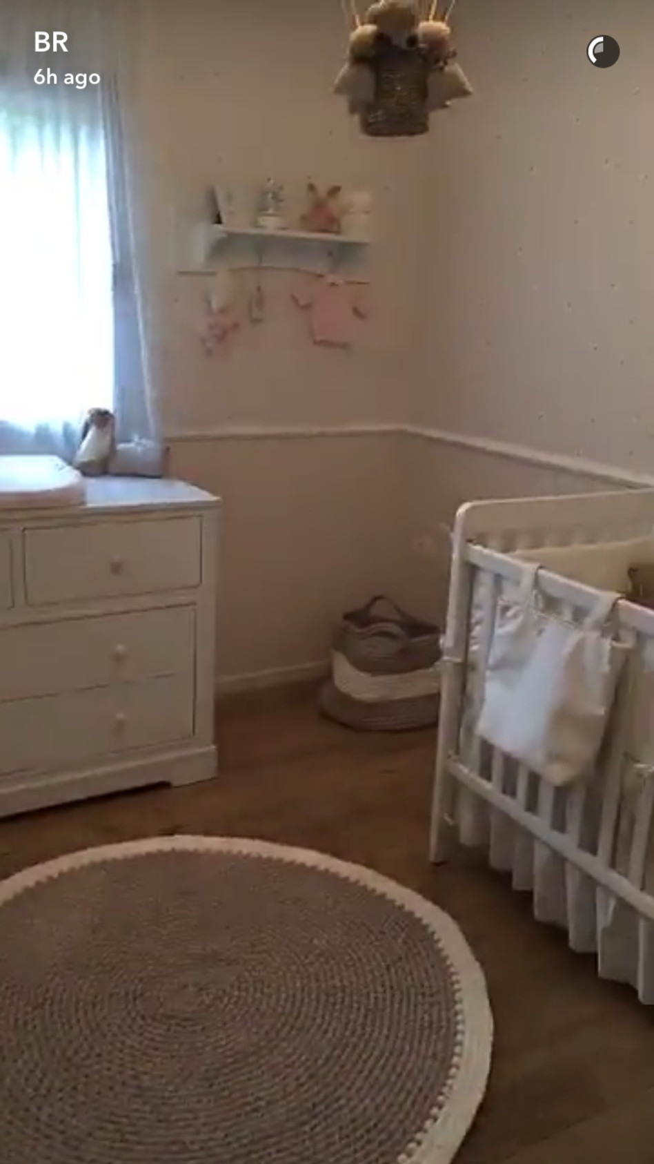 קלטו...יש גם נגיעות של ורוד!