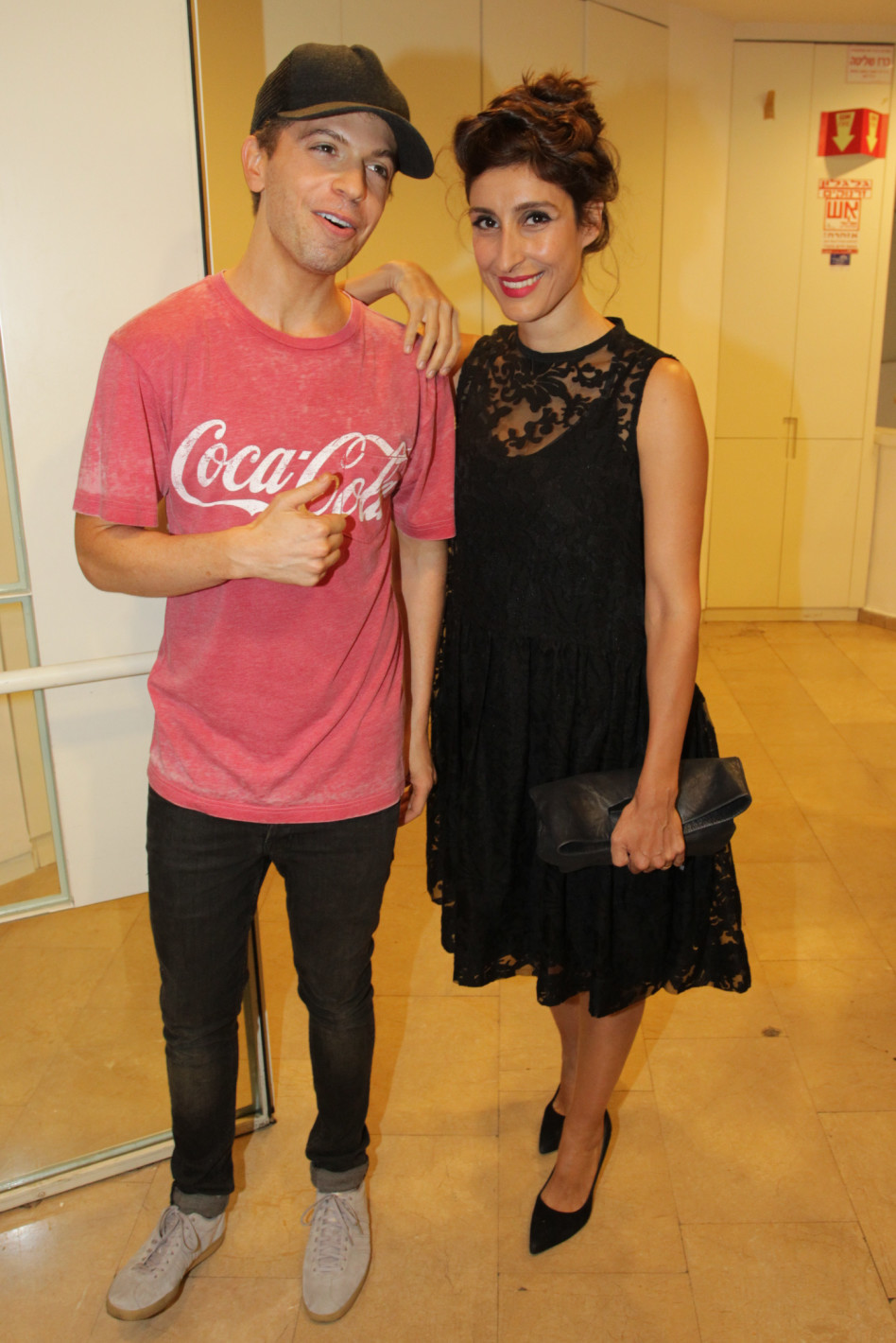 שני כהן באלגנט. החבר שלה? פחות