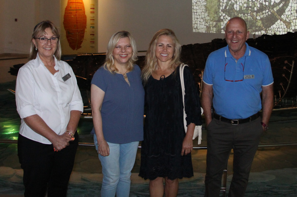 רוני מנור, אמנדה מילצ'ן, שרה נתניהו ומיכל אמיר בן אשר (צילום: מלון נוף גנוסר)