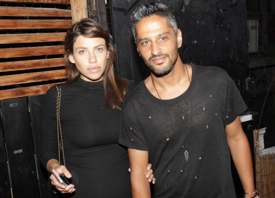 קלישאה של כדורגלן ודוגמנית. ברק יצחק ואשתו ספיר