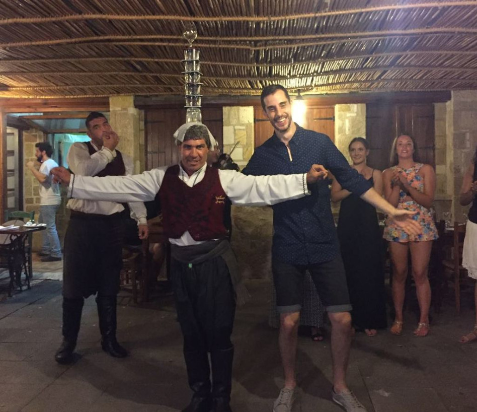 שתית הא? יאסו! נדב בורנשטיין בקפריסין