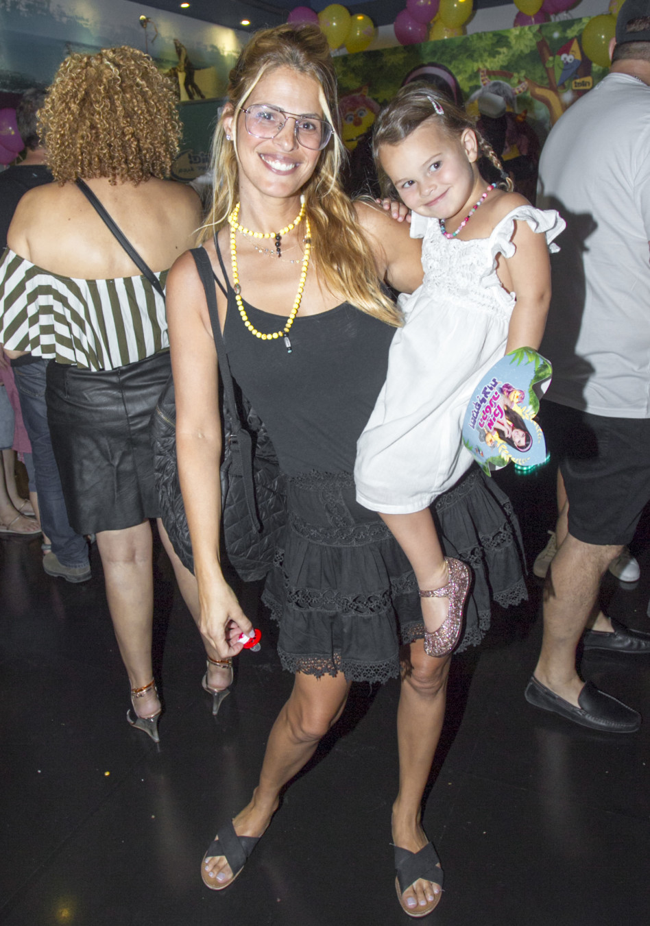 פגז מן העבר. שרון דוראני