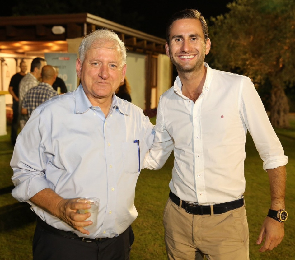 אנדרו דנוס ויאיר סרוסי (צילום: איציק בירן)