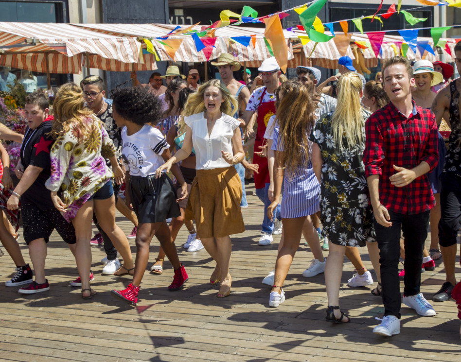 בתופים ובמחולות. צוות "היי סקול פסטיגל 2" מפזז