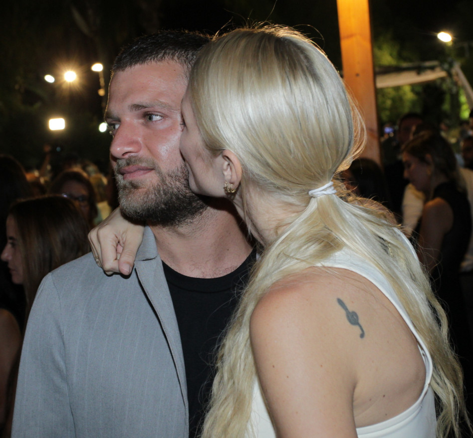 נשיקות! כהן ודה רזון