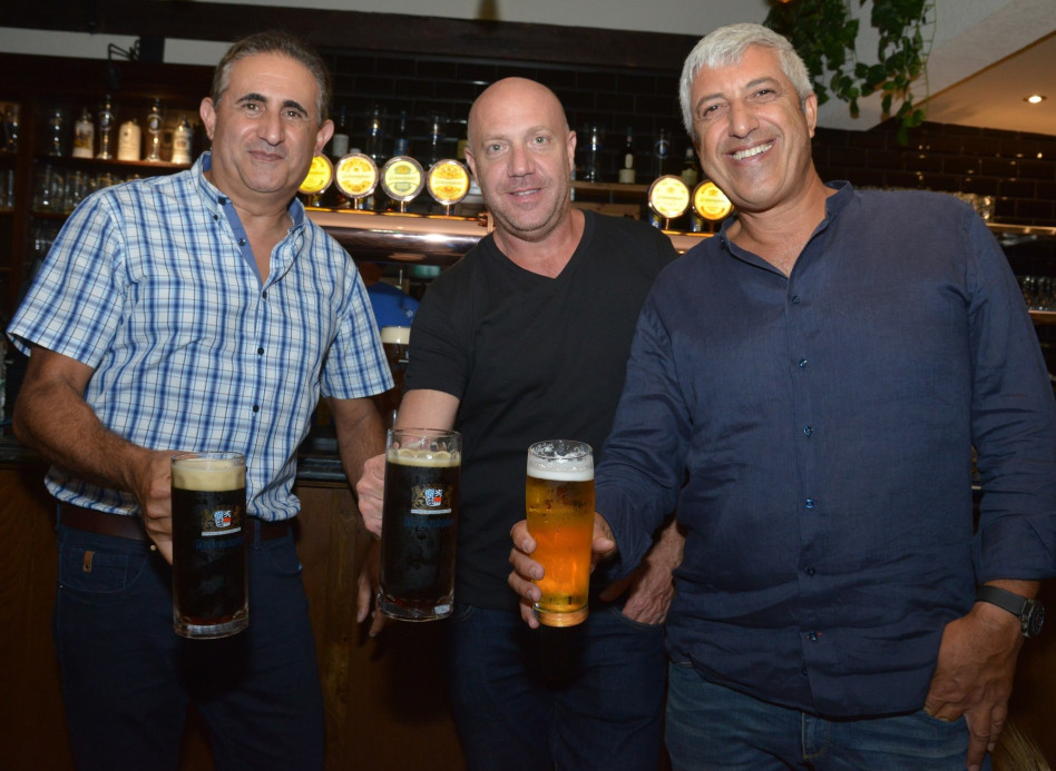 אבי חקק, צביקה לוינסון ורונן אבישר (צילום: תמר מצפי)