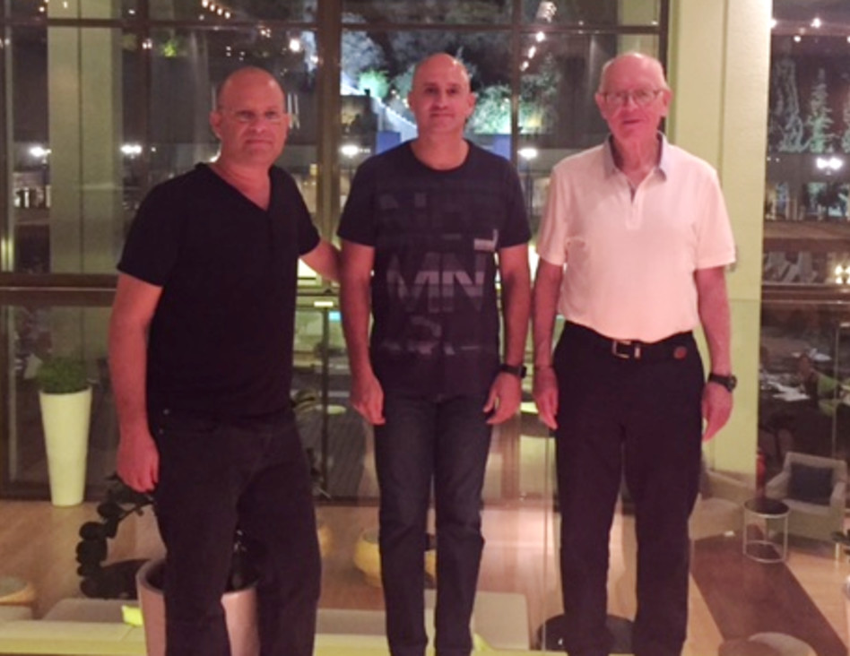 עו"ד ד"ר ליפא מאיר, עו"ד אלון פומרנץ ועו"ד אמיר ברטוב (צילום: עומר מרום)