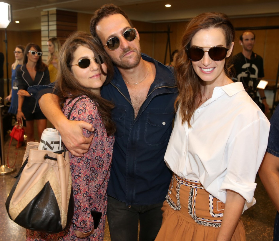 יחד נשרוד לחוד ניפול. גולדמן ופפר עם קרן מור