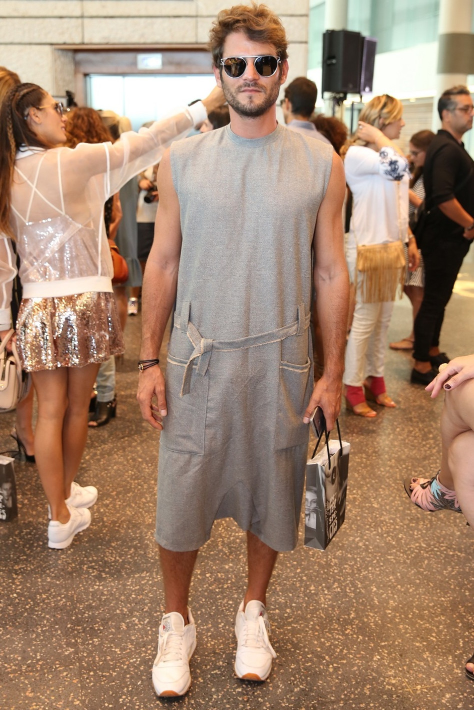 ברצינות? אדריאנו חאובל