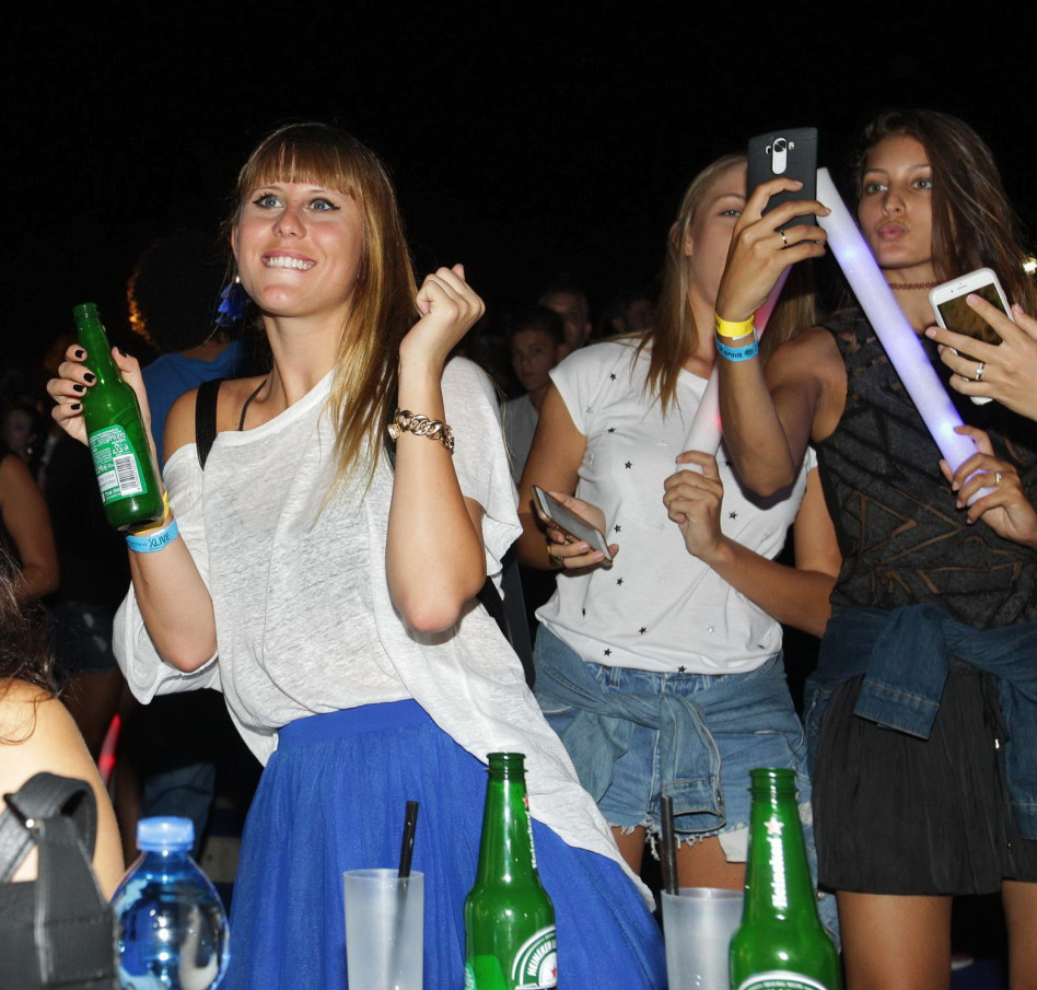 אלינה לוי, תראי מה דורון מטלון עשתה לפיקצ'ר שלך