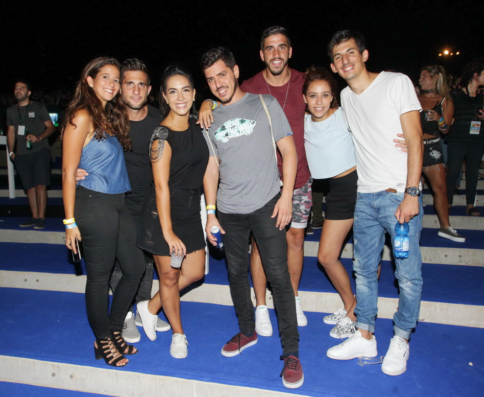 פאן להם. כוכבי "המירוץ למיליון" מבלים עם מייג'ור לייזר (צילום: שוקה כהן)