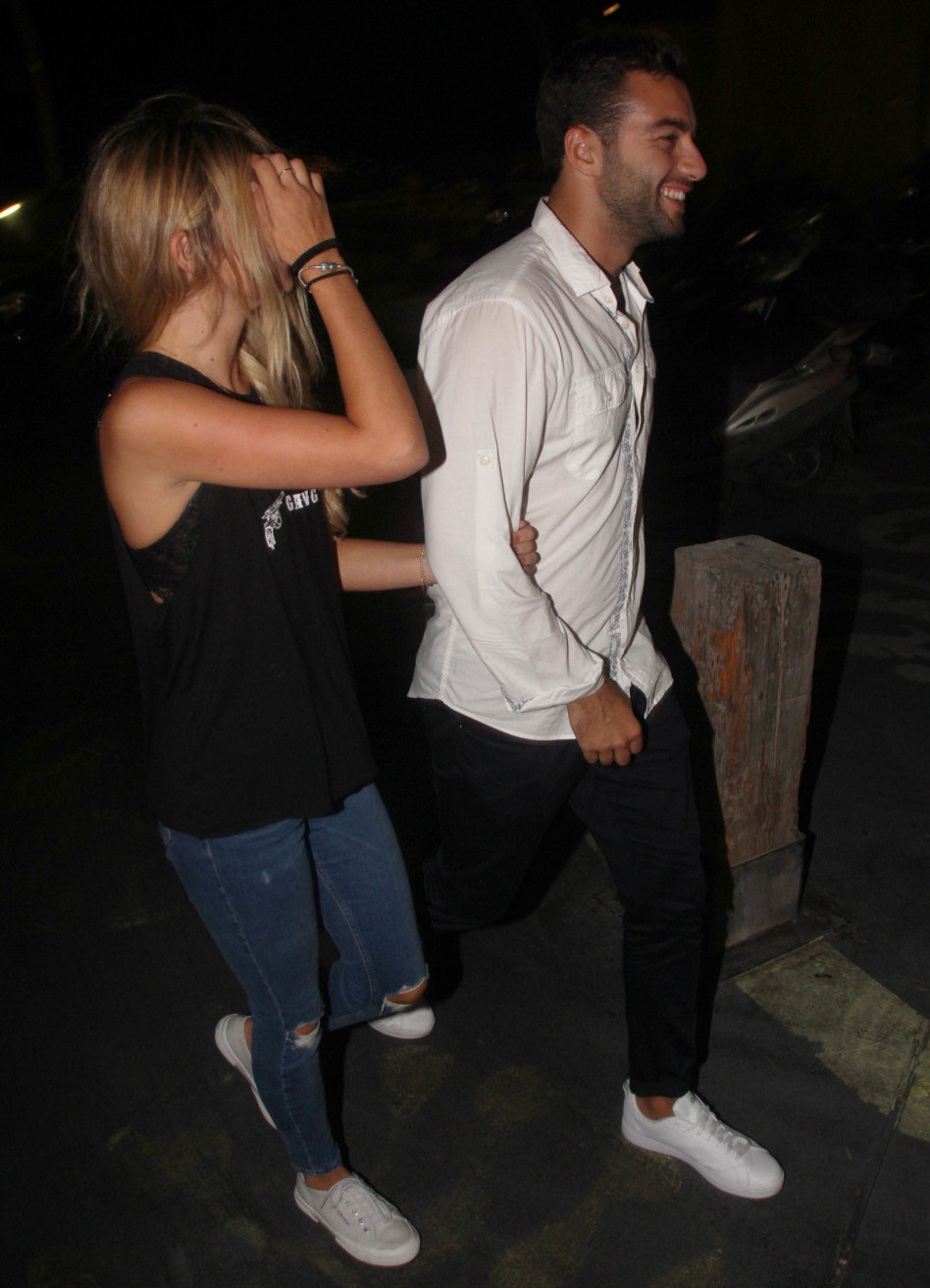 חיוכים. שון כהן ולי הנדלר