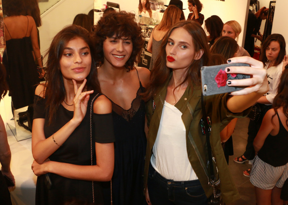 דוגמניות נהנות יותר