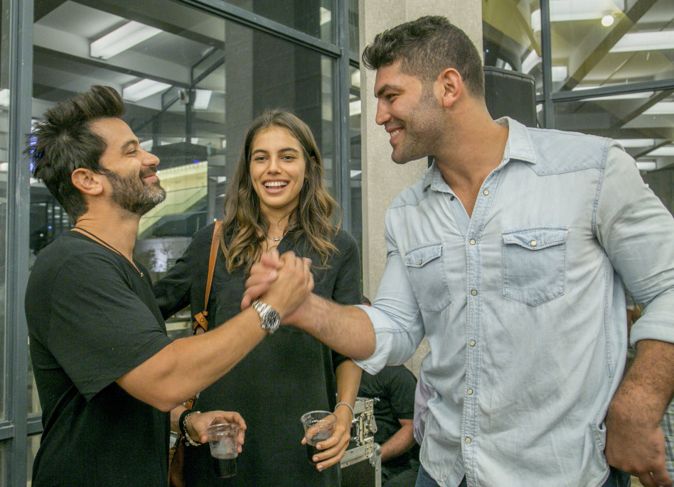 כבוד לפגוש אותך וכאלה