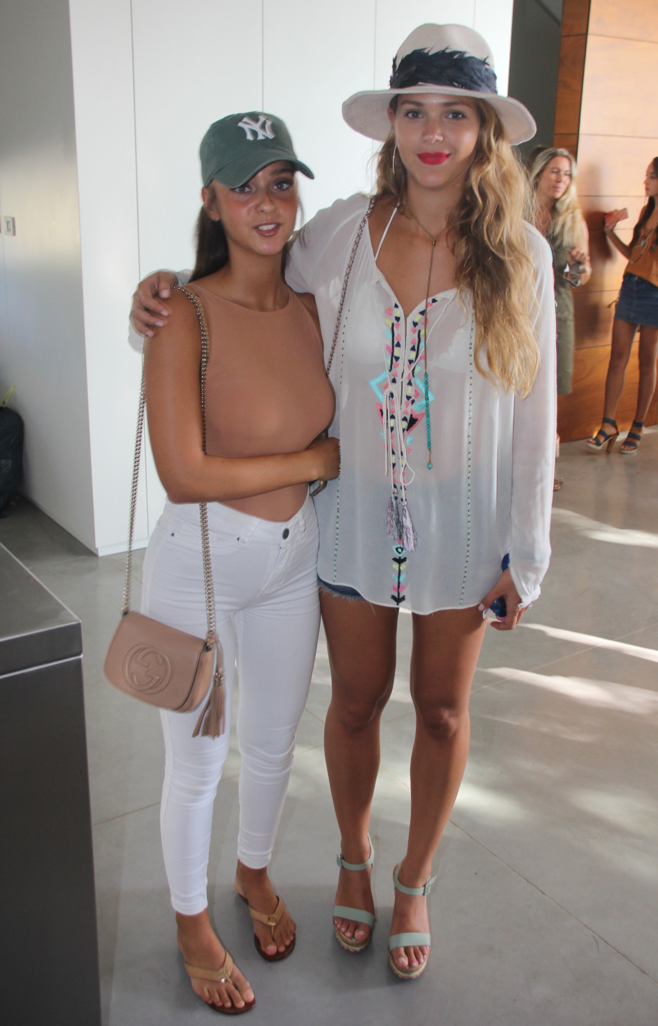 גינזבורג מרעיפה אהבה עם נטע אלחמיסטר