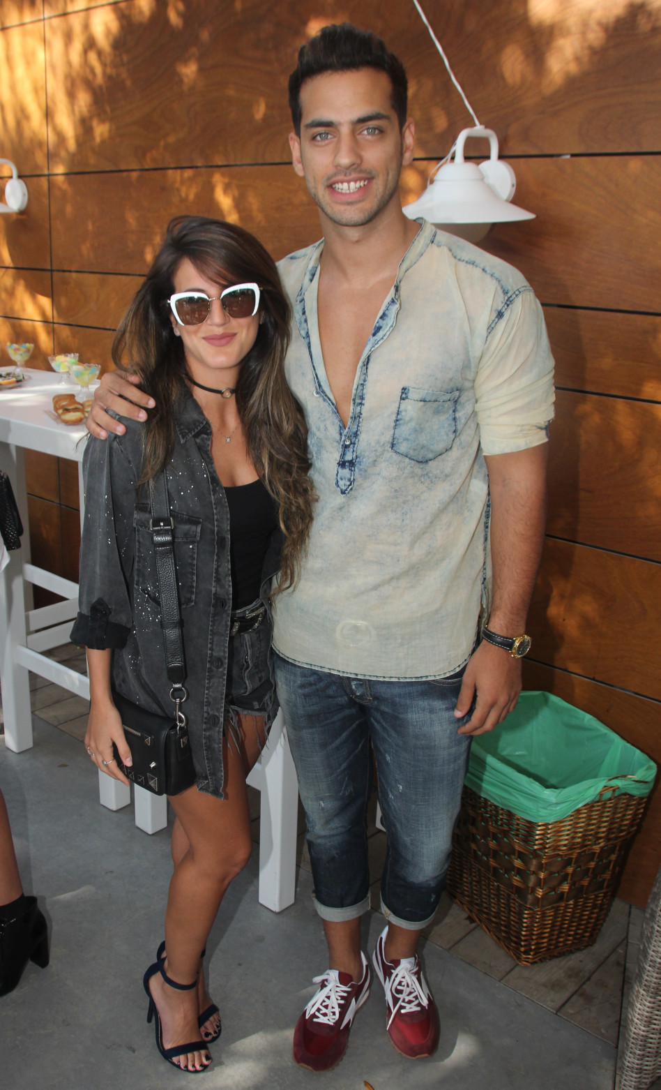 האקס האלוף. רון והחברה