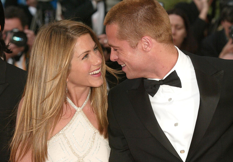 שוב תפרו להם רומן. בראד פיט וגרושתו הראשונה, ג'ניפר אניסטון (צילום:Getty images)