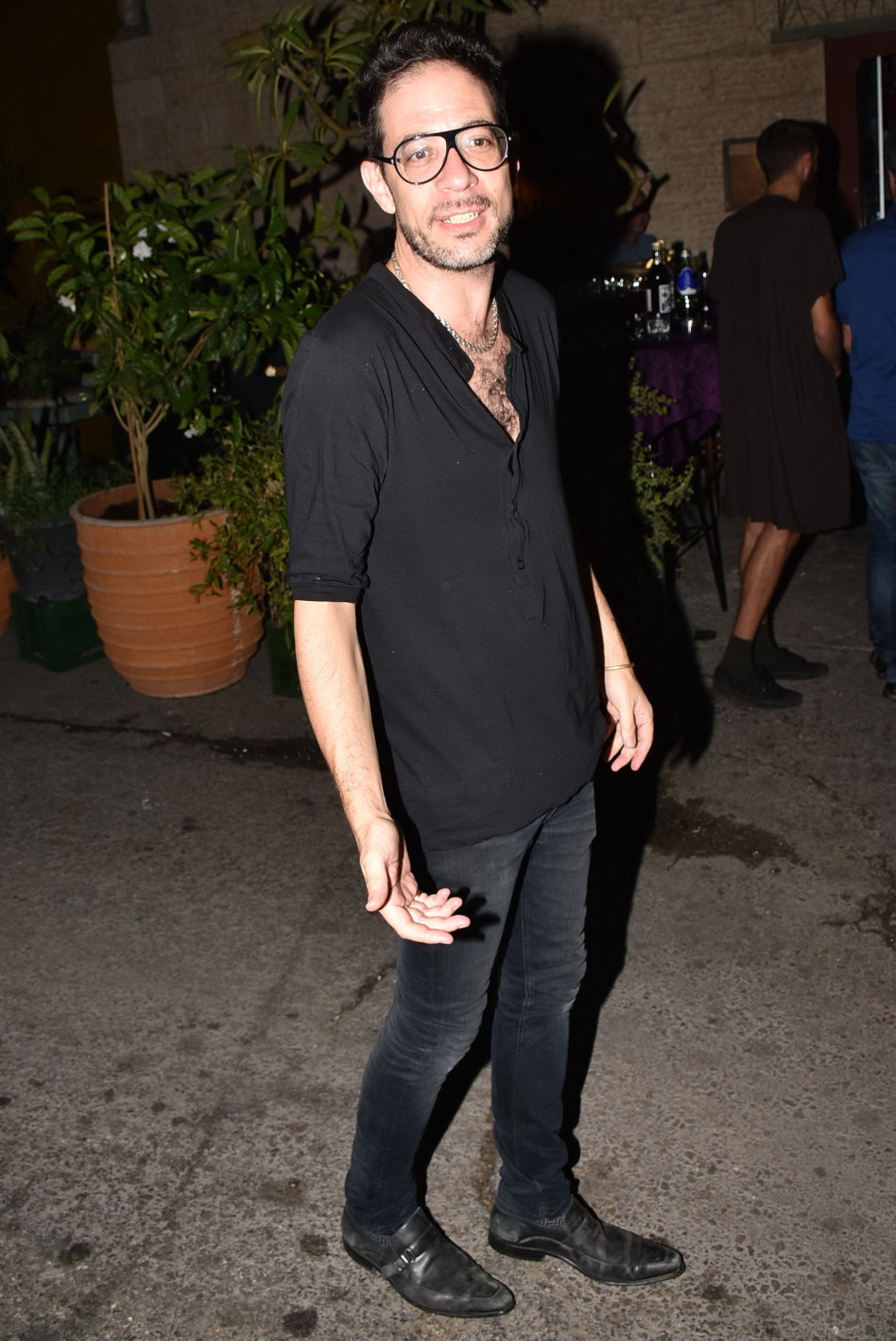 גלעד כהנא נותן בראש