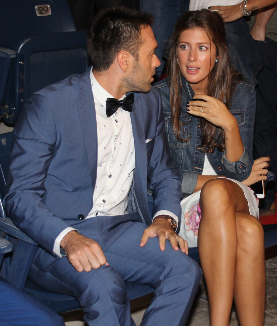 "מאמי, תרגיע"