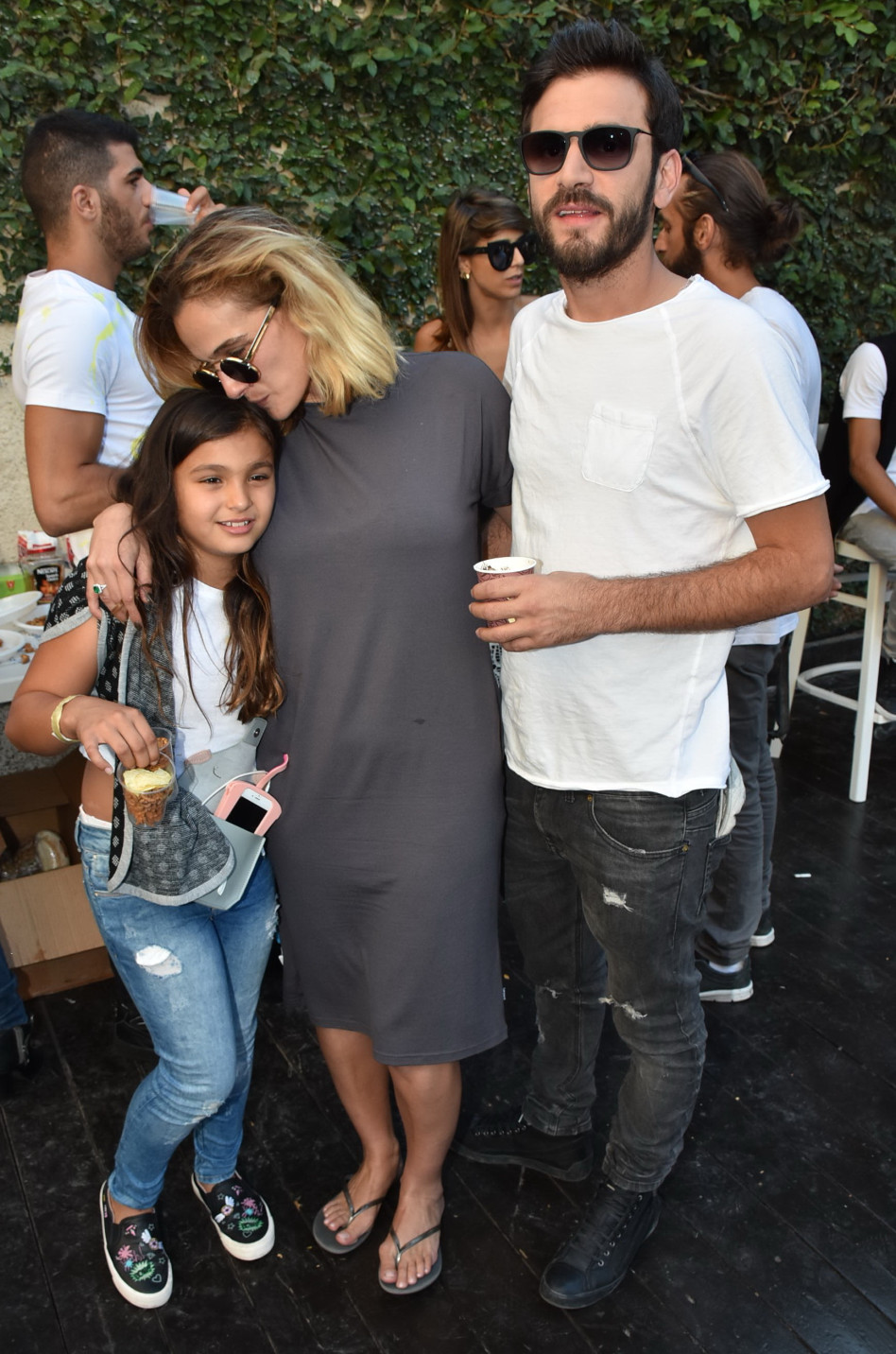 מתה על האהובים שלה. אילנית לוי עם אלירז שדה ואילן גולן