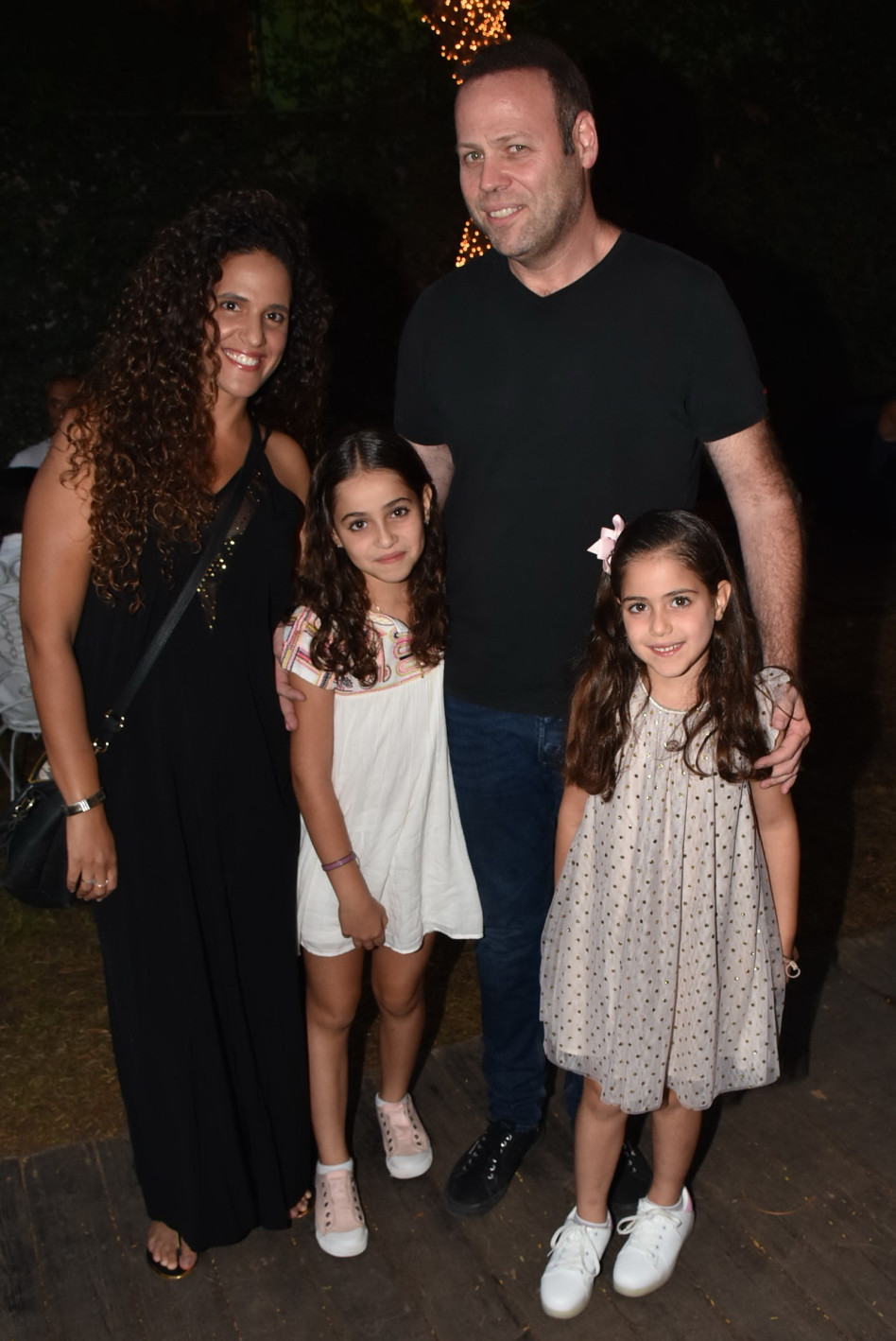 אדיר מילר הביא איתו את כל המשפחה, כמעט