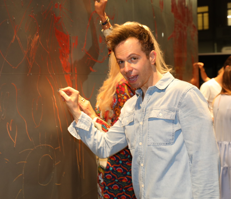 מצחיקול. רועי בר נתן