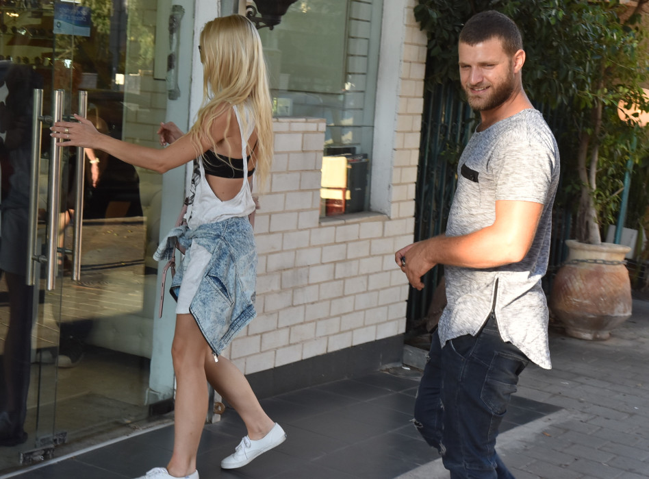 "אנחנו מפריעים לתנועה? לאאאאא"