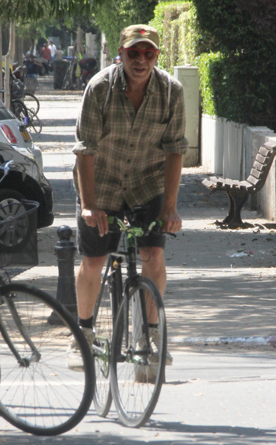 היוש, רמי פורטיס על האופניים (צילום: ניר פקין)
