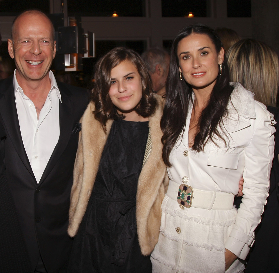 כך הם נראו פעם! דמי מור עם טלולה וברוס וויליס (גטי)