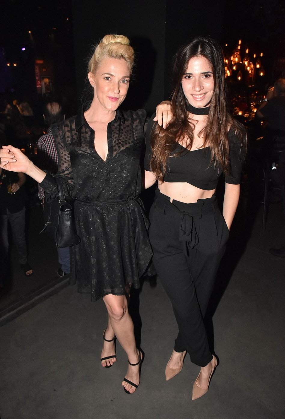 דופקות שואו. מיה דגן וחן אמסלם