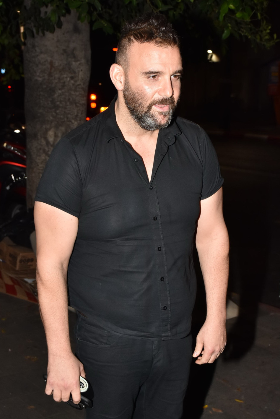 מקרוב יותר, חטוב יותר. ירון ברלד