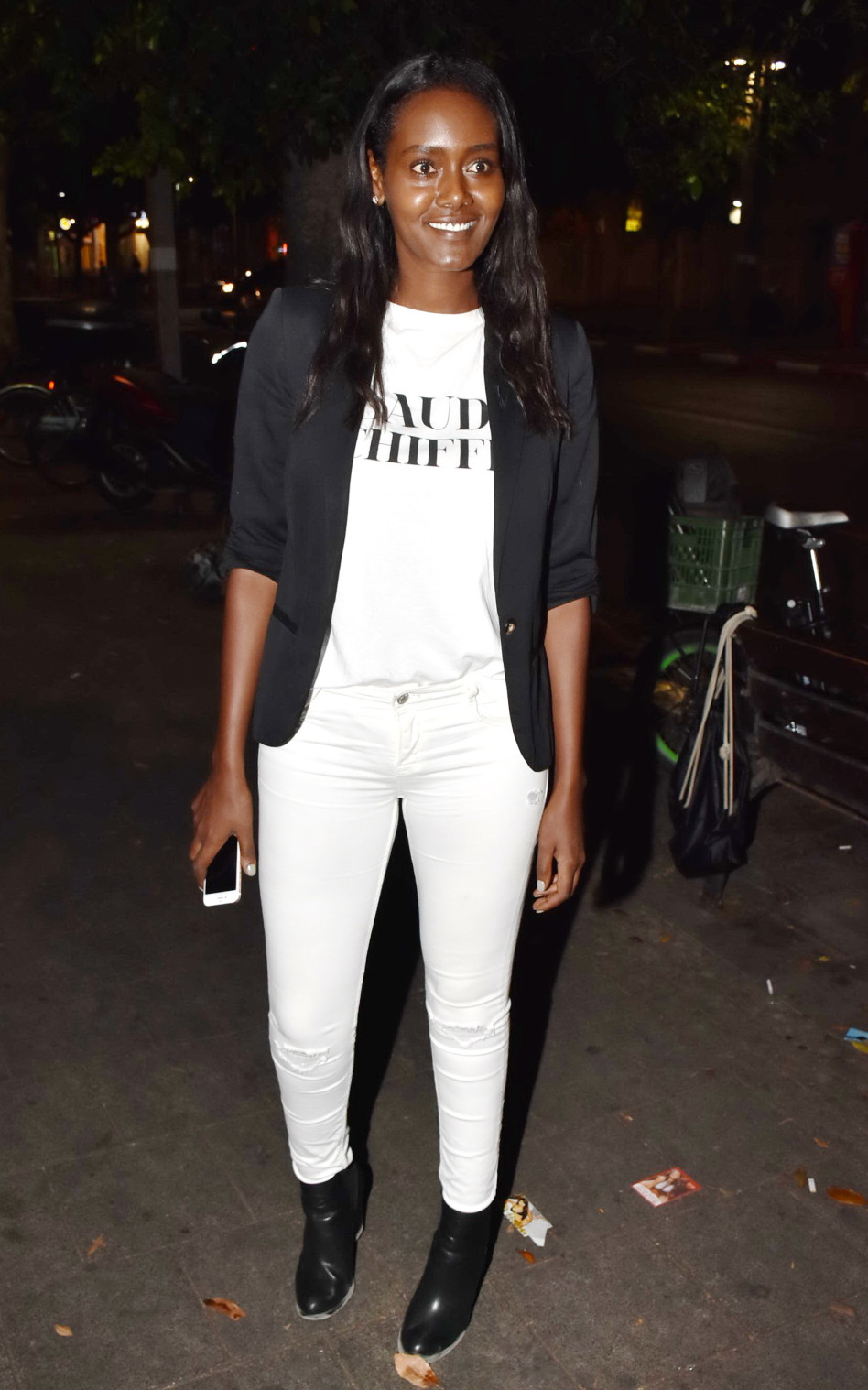 מכבדת. טהוניה רובל