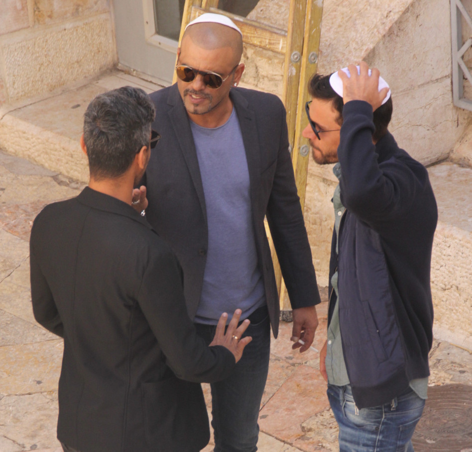 אין, אין, אין על אבינו שבשמיים