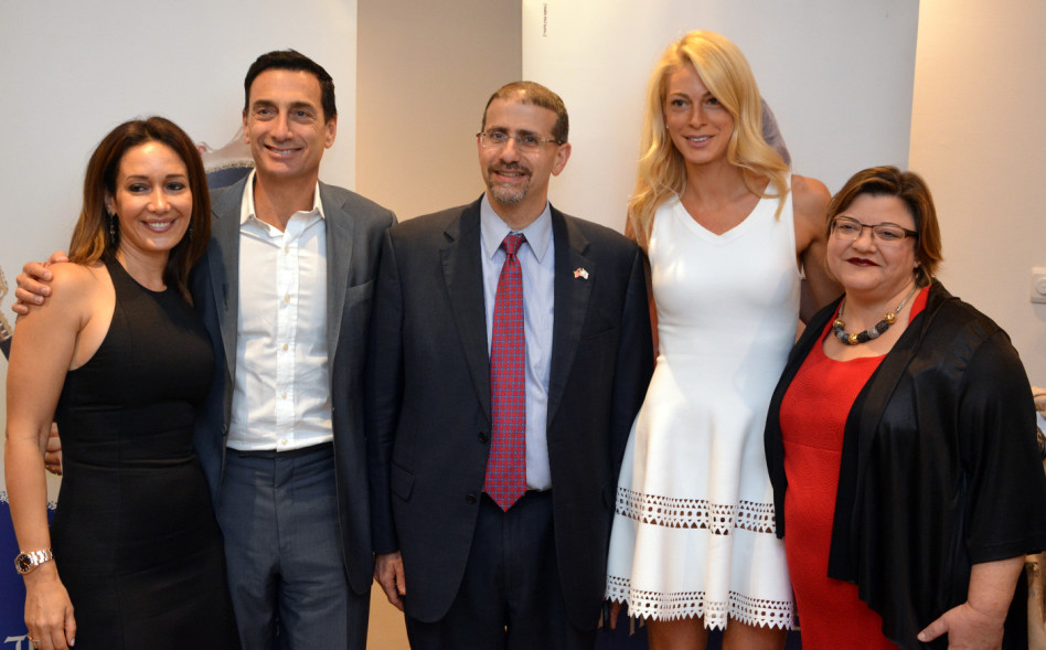 ג'ולי פישר, מלאני לביא, דניאל שפירו, מת'יו ברונפמן ובתיה עופר